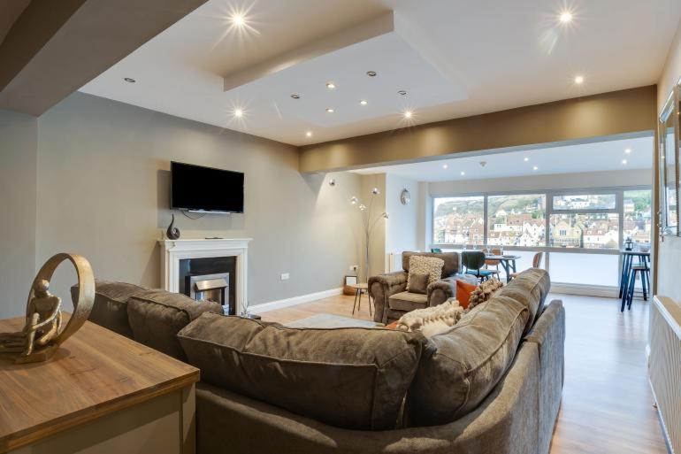 Number 3 Pier Road Apartment วิทบี ภายนอก รูปภาพ